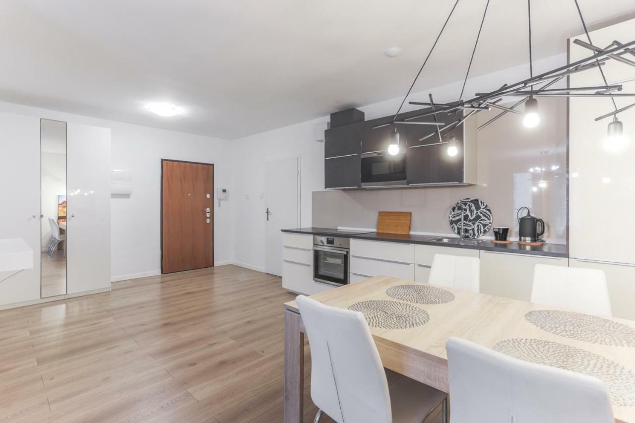 Apartmate Spacious Apartment With Balcony Oldtown For 6 People Gdańsk Eksteriør bilde